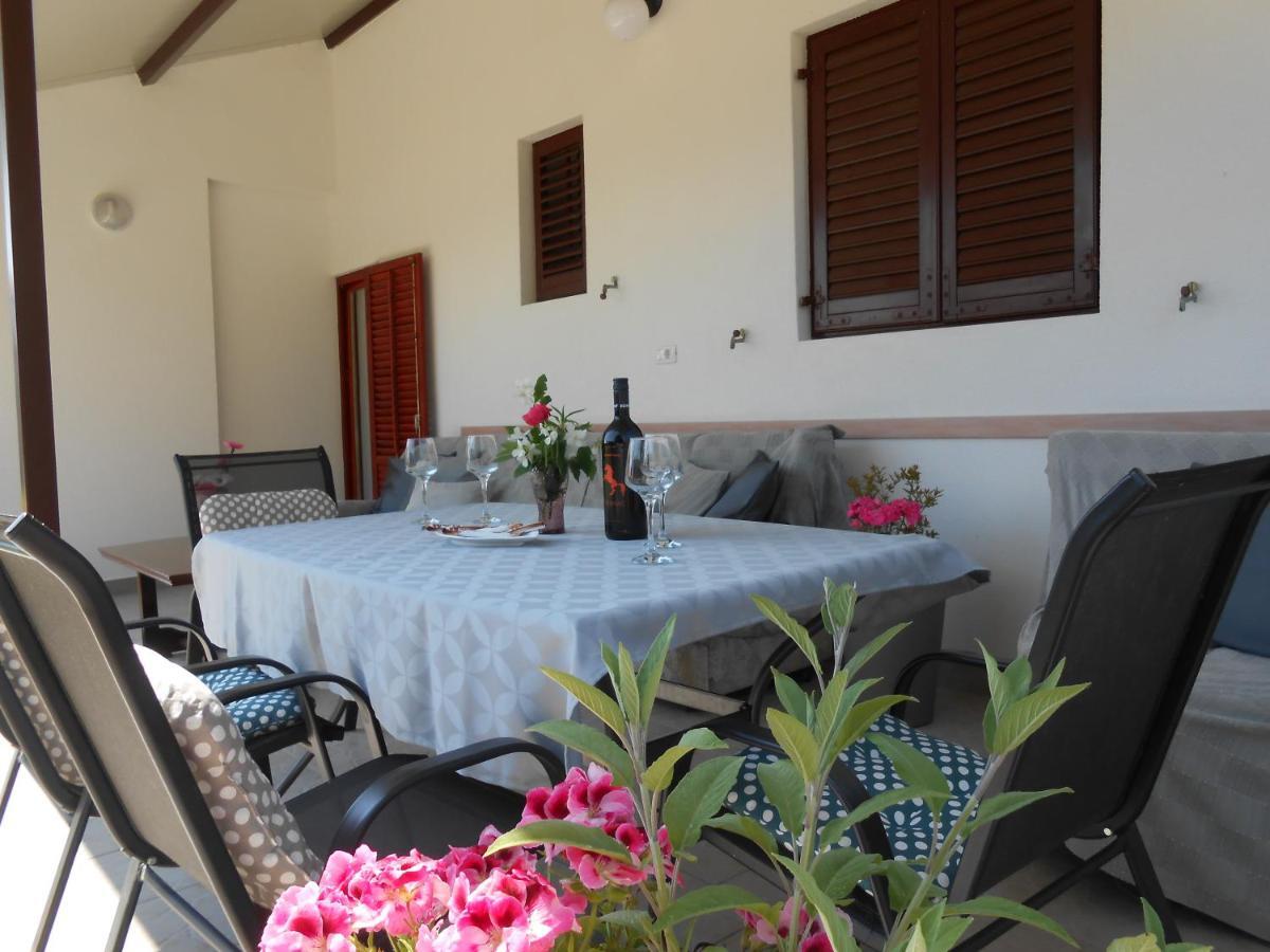 Apartman Mirela Rovinj Luaran gambar