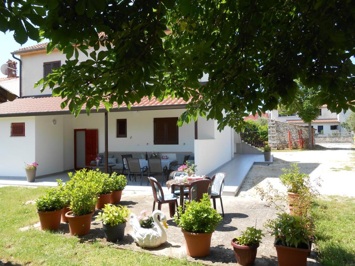 Apartman Mirela Rovinj Luaran gambar
